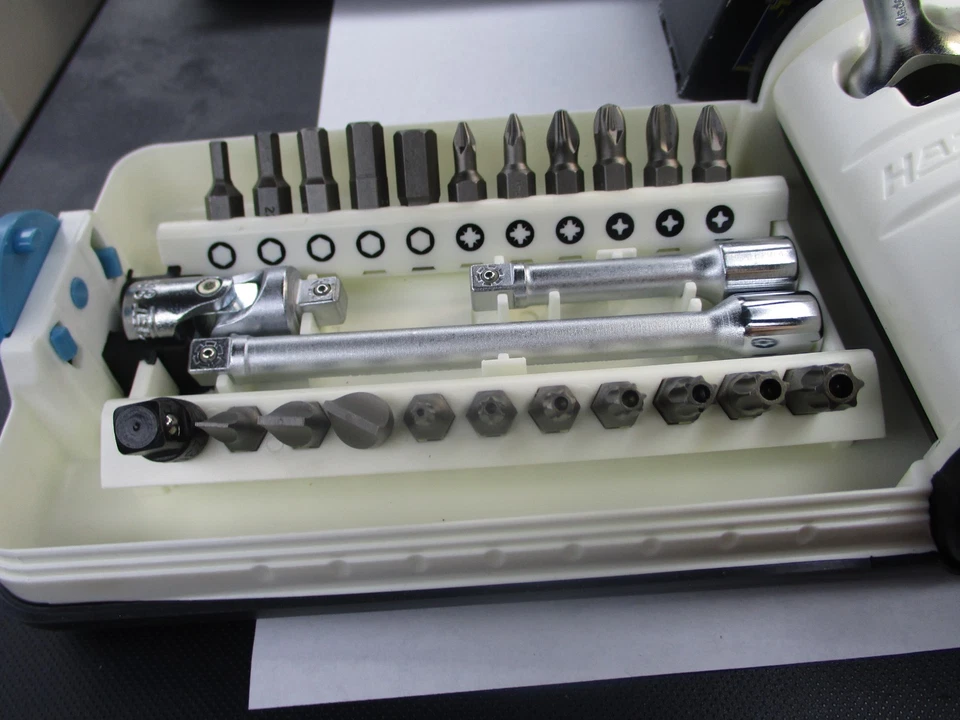 Hazet 856-1-PD 38pc 1/4" Dr Ratchet Socket Set & Bit Driver Set Porshe Germany - Image 4 of 4