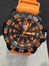 Luminox 3050/3950 Qz Watch Orange Dial Swiss Quartz Tritium Luminous Dive
