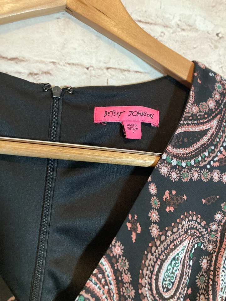 Vestido Betsey Johnson Mujer 2 Negro Cachemira Oscuro Romántico Volantes Manga Kimono Foto 3 de 4