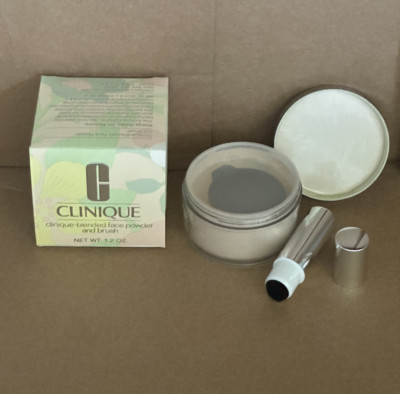 Vintage Clinique Blended Face Powder & Brush 1.2 oz Transparency 3 NOS