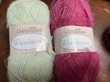 Lighthouse Yarn WINDSONG - 1.75oz / 50g / 92yd / 85m