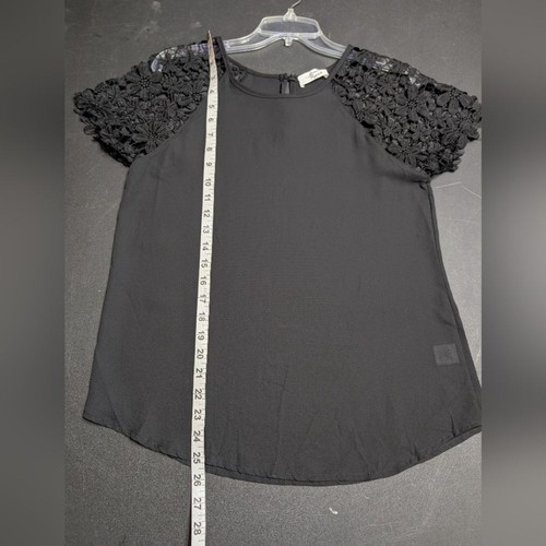Beacon Apparel Elegant Black Floral Lace Sleeve Top Size XS NWOT - Picture 4 of 7