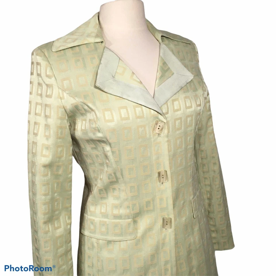 Trajes Larry Levine Elegante Traje Falda Verde con Chaqueta Larga, Diseño Cuadrado, Talla 6 Foto 3 de 4