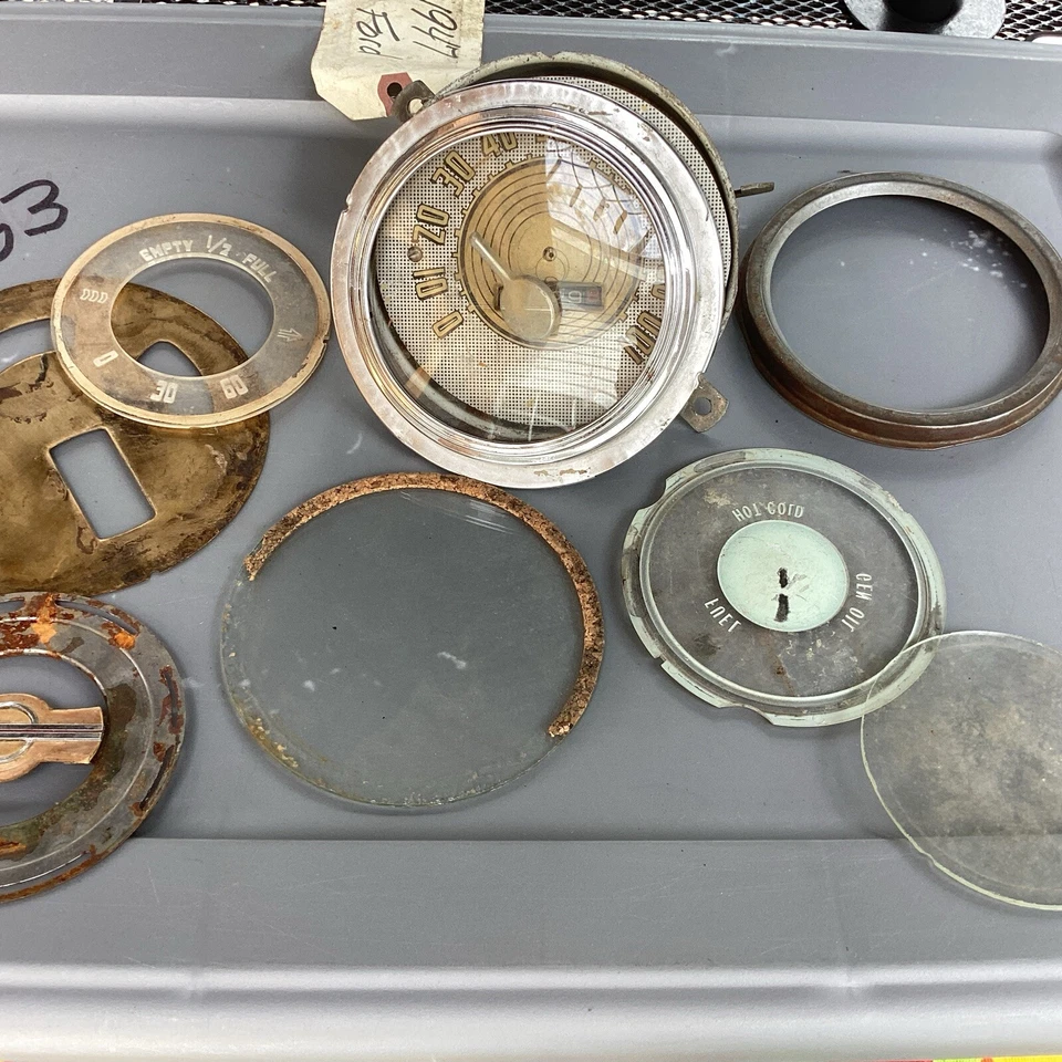 Ford Super Deluxe 1948 1947 velocímetro y cristal de tablero Foto 3 de 4