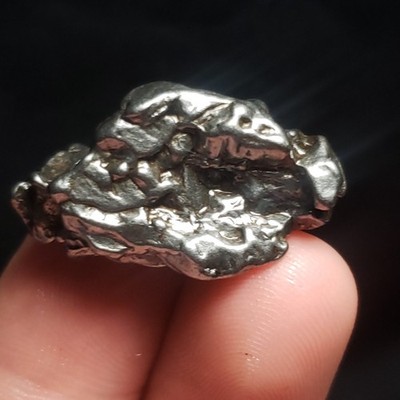 Meteorite, Campo del Cielo Authentic iron-nickel Specimen (16.3 grams)