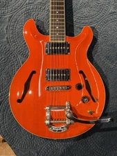 Hamer Newport Hand Made Hollow Body Electric Guitar