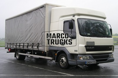 LKW Foto DAF LF 45.220 Planensattelzug UK weiß #d4gq