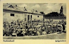 HUNGARY POST CARD GYOGYFURDO HAJDUSZOBOSZLO OUTSIDE POOL - POSTCARD
