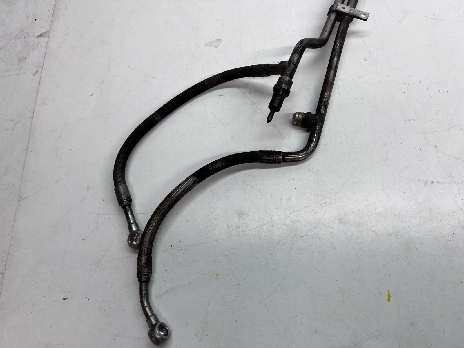MCLAREN 650 REAR SUSPENSION HYDRAULIC OIL HOSE PIPE SET OEM  11B1347CP 11B1348CP