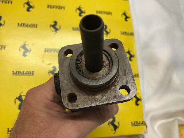 Ferrari 328 Brake master cylinder