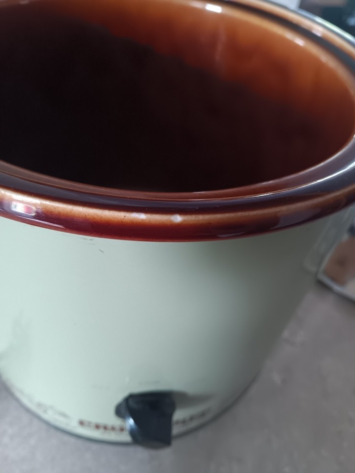 Vintage Working 1970s Rival Crock Pot Slow Cooker 3.5qt Avocado Green