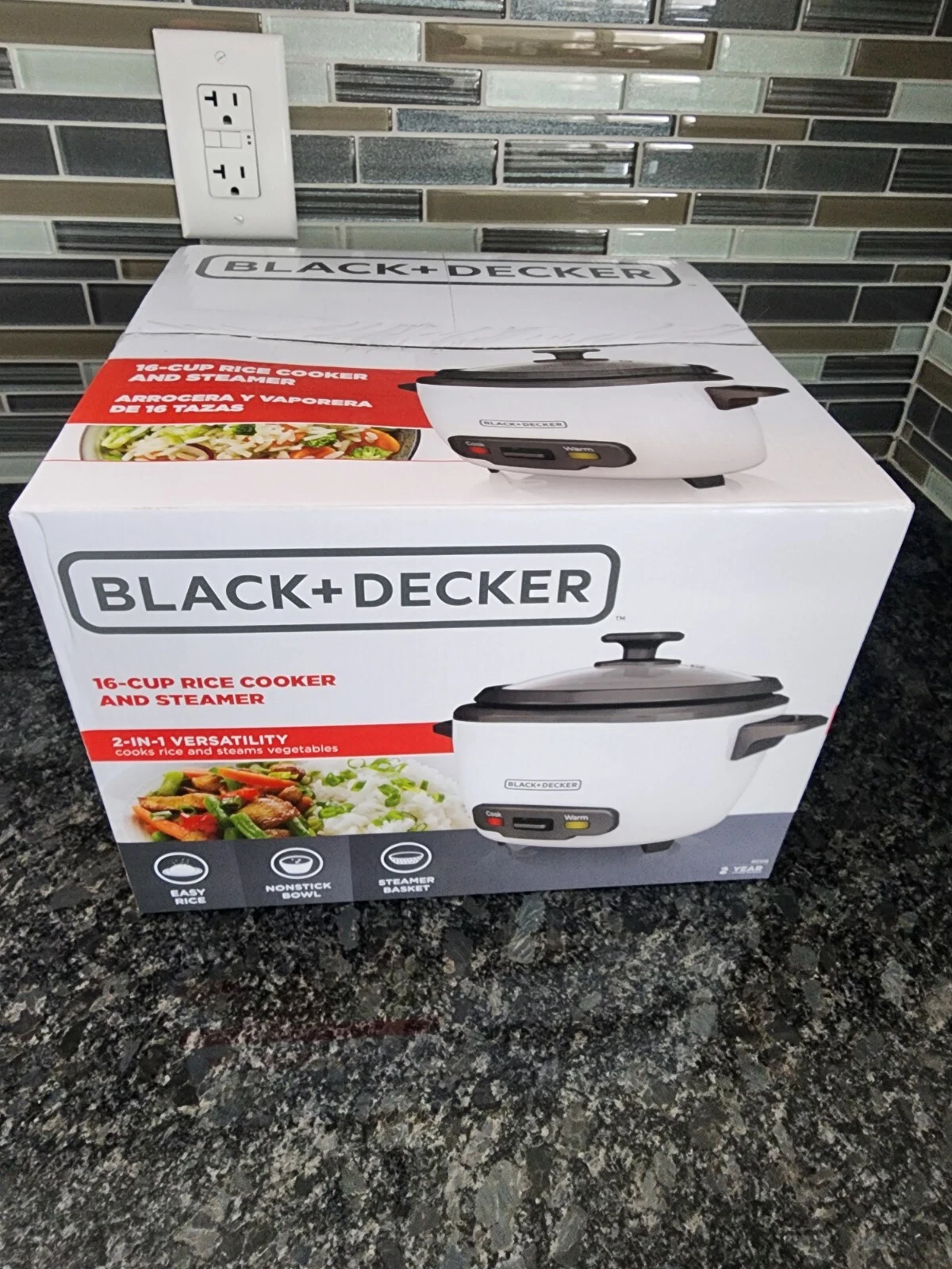 BLACK+DECKER 16-Cup Cooked/8-Cup Uncooked Rice Cooker and Food Steamer, White
