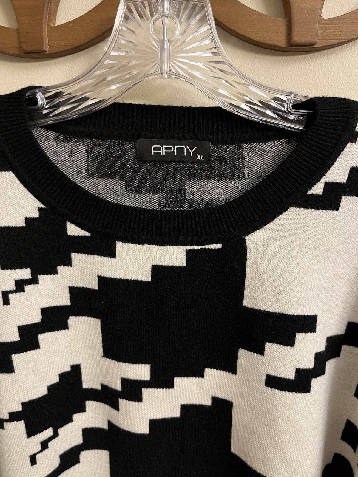 APNY AP NY Houndstooth Pattern Pullover With Colo… - image 2
