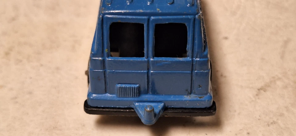 1978 Tootsietoy 3.5" Blue Dodge Van Buzy Bee Bus - USA Vintage  Hitch  — 第 4/4 张图片