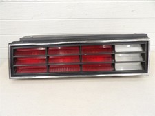 Pontiac Phoenix 1980-1982 2door Lh Drivers Side Taillight Assembly Chrome Trim