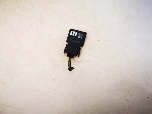 013231068 Sicherungen  Opel Insignia DE1451896-04