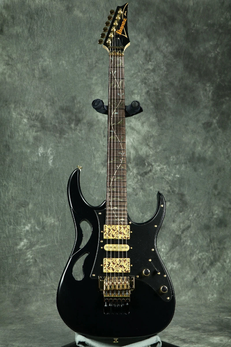 Ibanez PIA3761-XB Onyx Black Paradise in Art Steve Vai signature