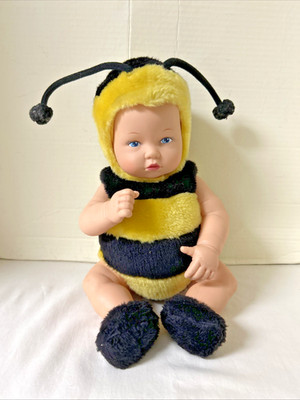 VINTAGE 1996 Anne Geddes Baby Bumble Bee 15  Doll #5265