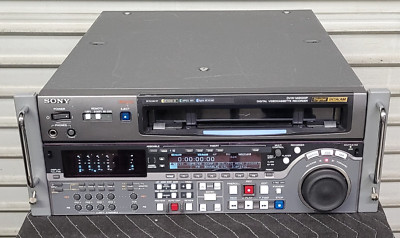 SONY DVW-M2000P PAL DIGIBETA VTR WITH 30 DAY CARRY-IN-SHOP WARRANTY