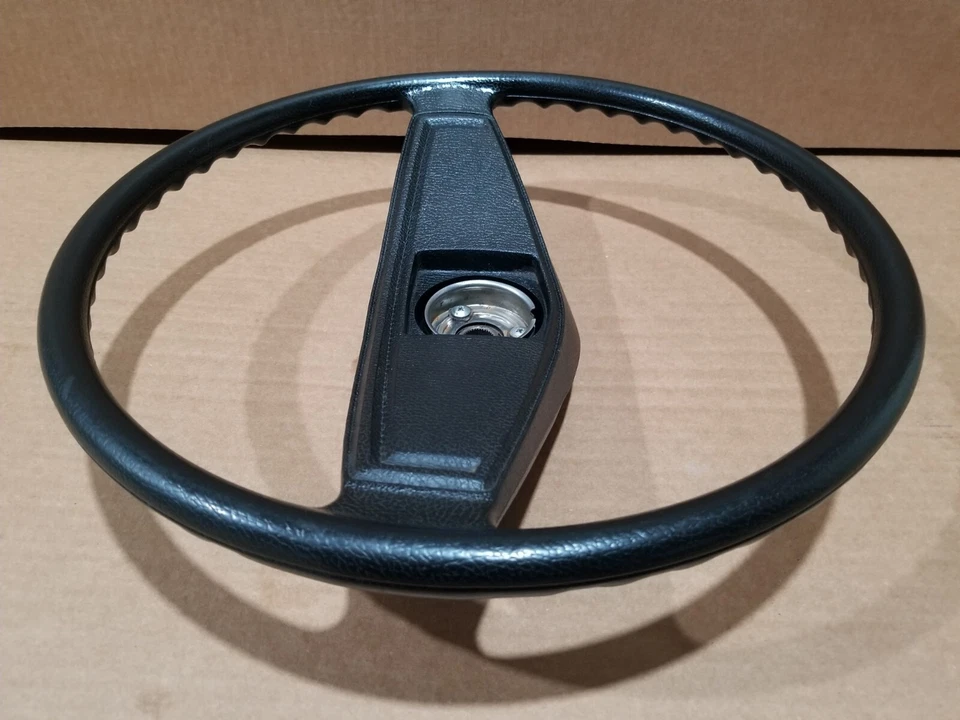 Volante Silverado de fábrica para camioneta pickup Chevy 73-77 carrocería cuadrada Foto 4 de 4