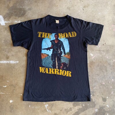SUPER RARE 1981 VINTAGE 80s THE ROAD WARRIOR MOVIE T-SHIRT SUPER RARE 1981 VINTAGE 80s THE ROAD WARRIOR MOVIE T-SHIRT