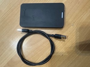 Seagate Momentus 500GB 7.200, 2,5" SATA (auf USB) Laufwerk im Sabrent externen Gehäuse