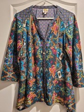 Fig and Flower Women's Boho Turquoise Paisley Floral V-neck Button Up Top Size M