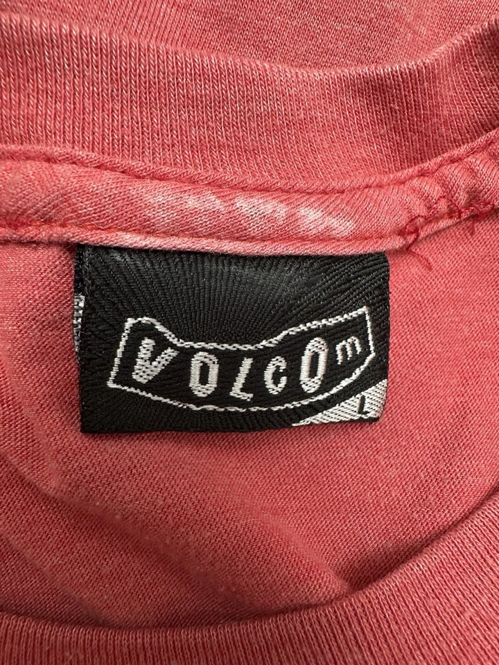 Volcom Red Blue Striped Crew neck t-shirt men's Size L - Image 3 of 4