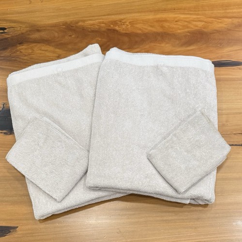 Ivory Beige Set NORWEX Baclock Body Bath Towels & Washcloths