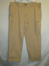 Dockers Pacific Crossover Cargo Pants Khaki 44x32 (44x31 actual) Excellent