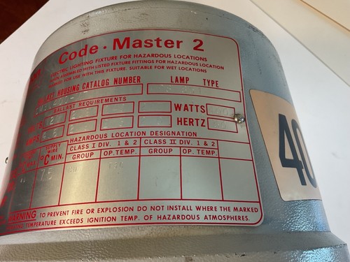 Appleton Code Master 2 Hazardous Location Light Fixture CMBL400-MT 400W Multi V - Picture 8 of 16