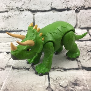 imaginext triceratops