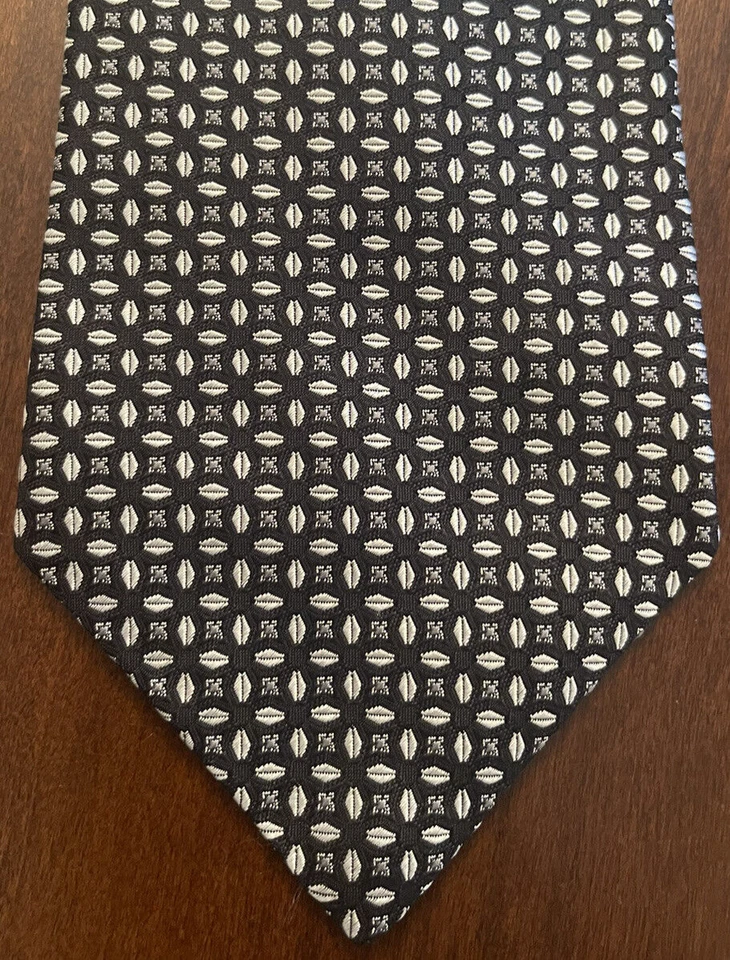 Corbata de cuello Van Heusen negra, gris 100 % seda para hombre L57”W4” Foto 4 de 4