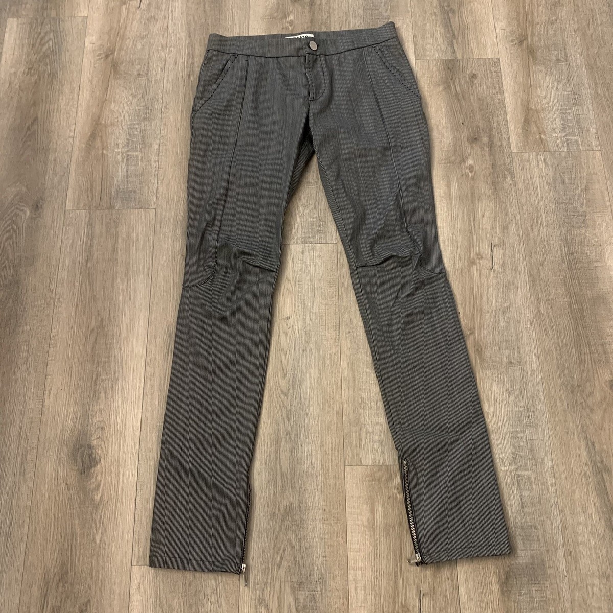 パンツ Chloe PANTS (CH25SPA31290 26A) CHLOÉ Pleated garment-dyed cotton-canvas straight-leg pants