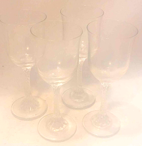 4 Twisted Stem Sherry / Cordial Glasses Vintage tulip shape
