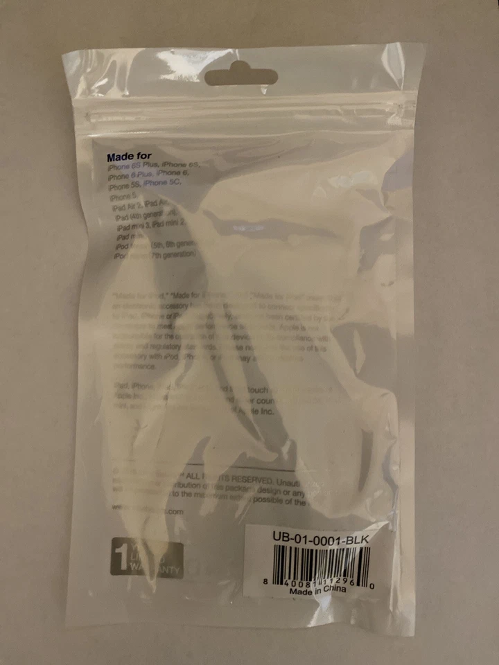 Cargador Llavero Urge Basics Negro USB Borla Dije, Todo iPhone Más de 5 Series Foto 3 de 3