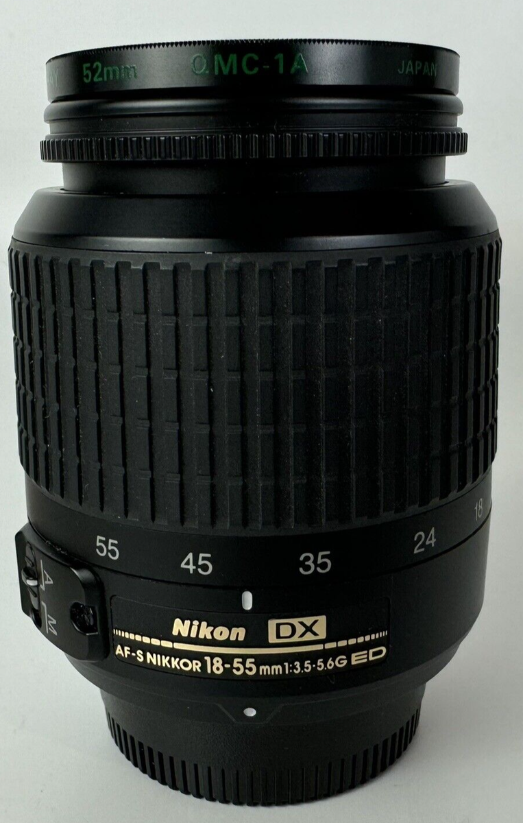 Nikon DX AF-S Nikkor 18-55mm 1:3.5 • 5.6G ED Lens w/ One Cap