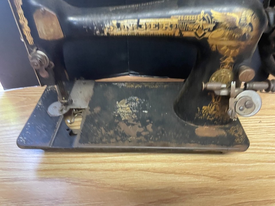 Antique Singer Sphinx Sewing Machine 3201 eBay