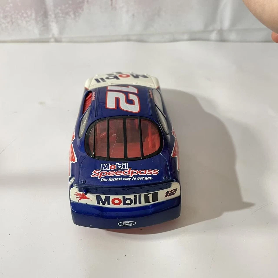Hot Wheels 1/24 Mobil 1997 #12 Jeremy Mayfield Collectible Car NASCAR - Image 3 of 4