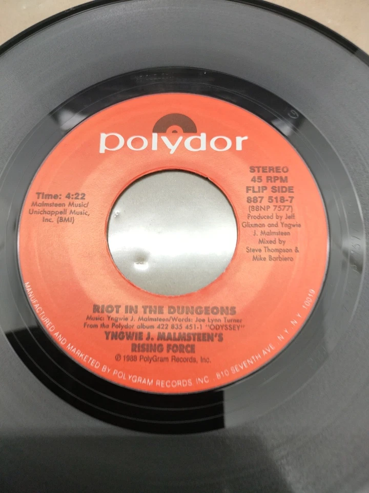 Yngwie J. Malmsteen's Rising Force – Heaven Tonight Foto 4 de 4