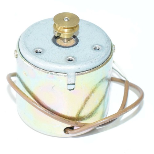 ORIGINAL SANKYO DC MOTOR NF201R01 CLOCKWISE CW NOS - Picture 2 of 3