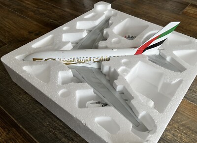 NEW GEMINI JETS 1:200 EMIRATES AIRBUS A380-800 50th ANNIVERSARY