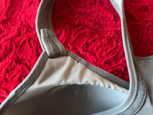 Reggiseno sportivo Syrokan 36DD anteriore regolabile alto impatto corsa A251 nuovo - Foto 3 di 5