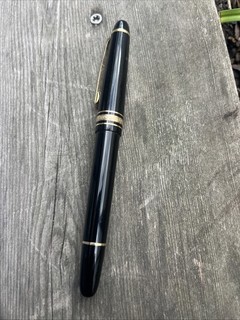 Montblanc Füllfederhalter