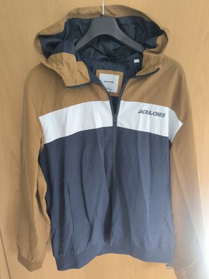 Schicke, leichte Herrenjacke von Jack & Jones,  Gr.  XXL, neu