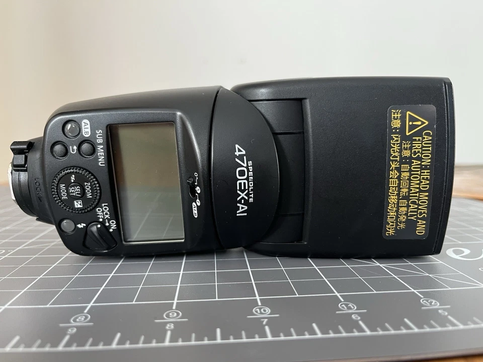 Caja de flash para cámara Canon 470EX-AI Speedlite usada unas pocas veces excelente estado Foto 2 de 4