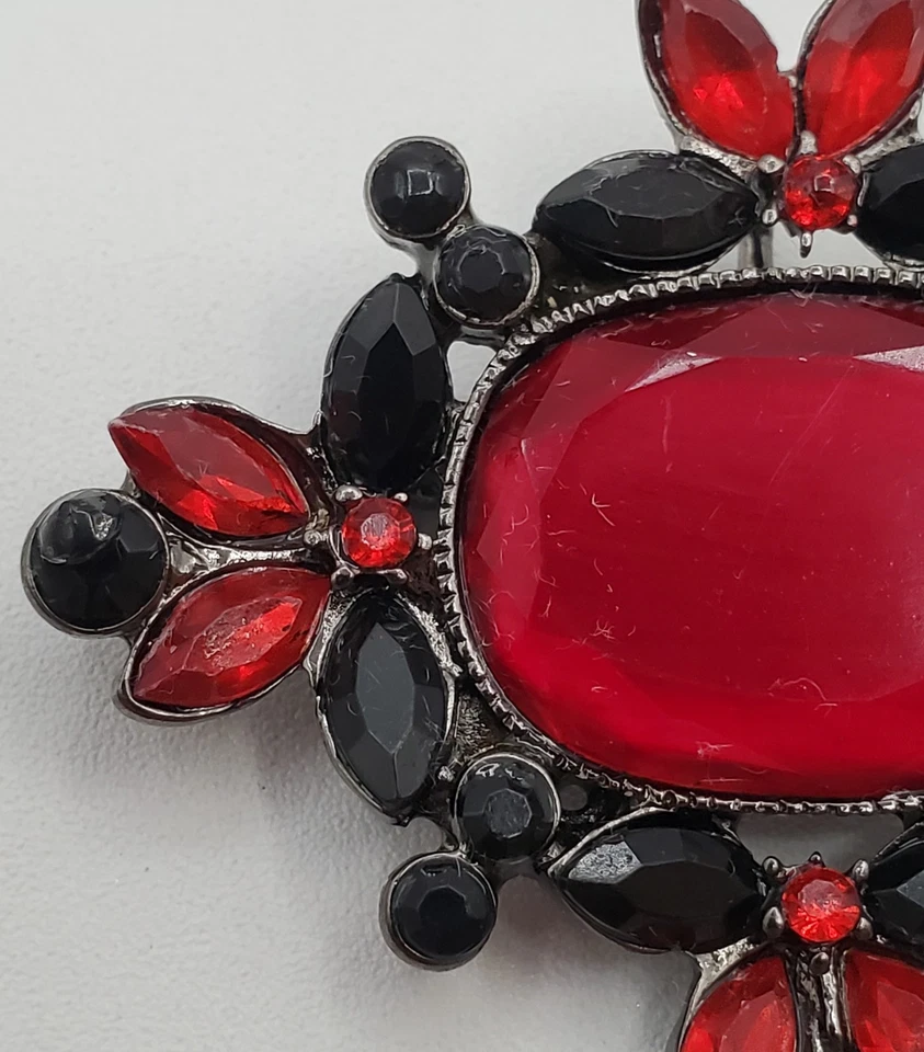 Faceted Red Glass Brooch Pendant Combo 2in Gunmetal Black Rhinestone Victorian - Image 4 of 4