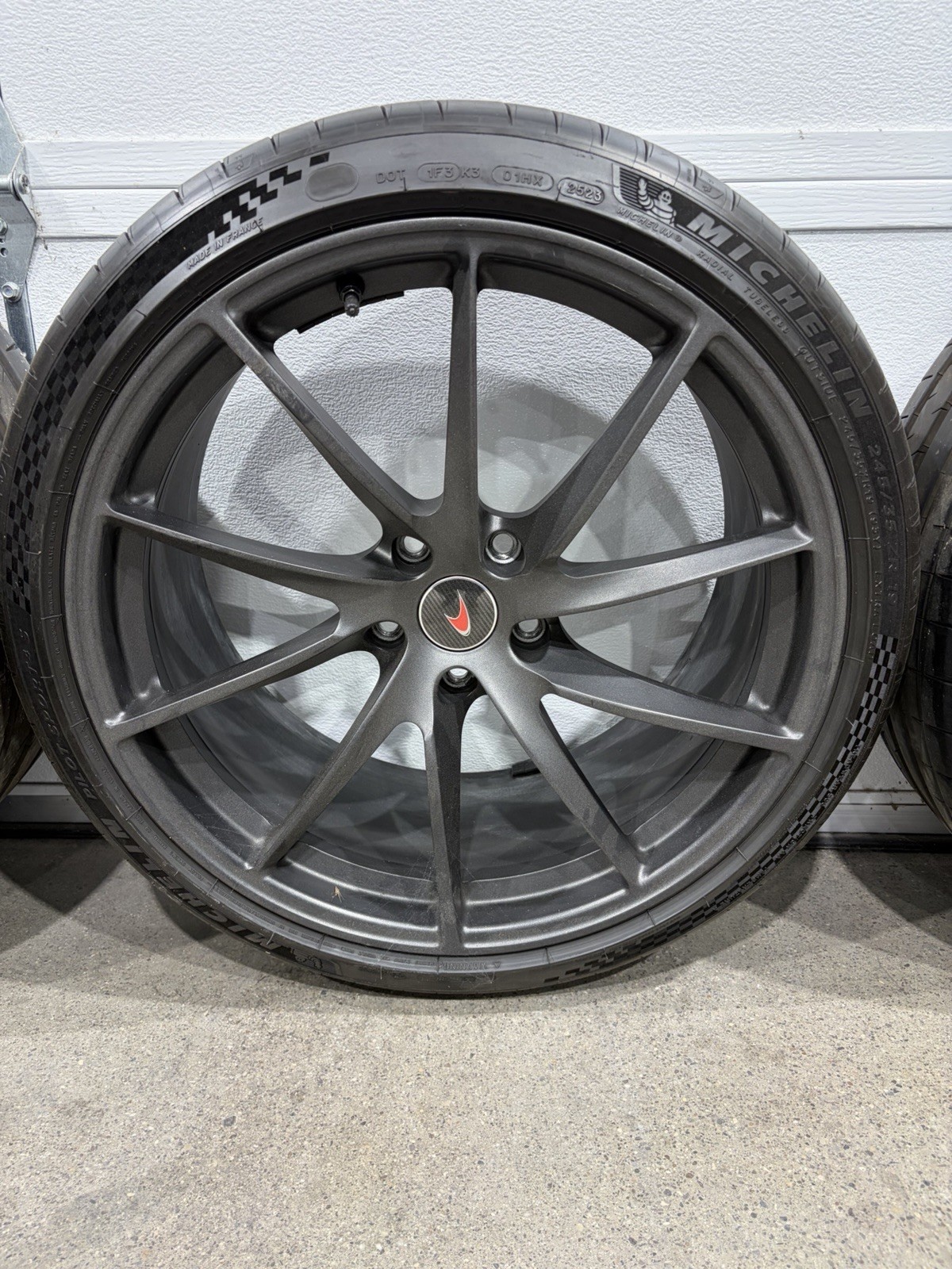 McLaren 720S Front Wheel