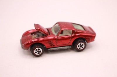 Vintage Johnny Lightning Topper Toy Sports Car Custom Red Ferrari Redline 1:64