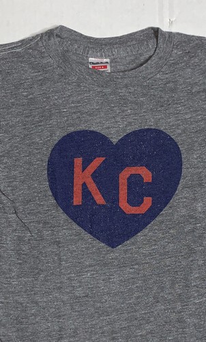 Preowned- Charlie Hustle Blue KC Heart T-Shirt Boys (Size 6) - Picture 2 of 6